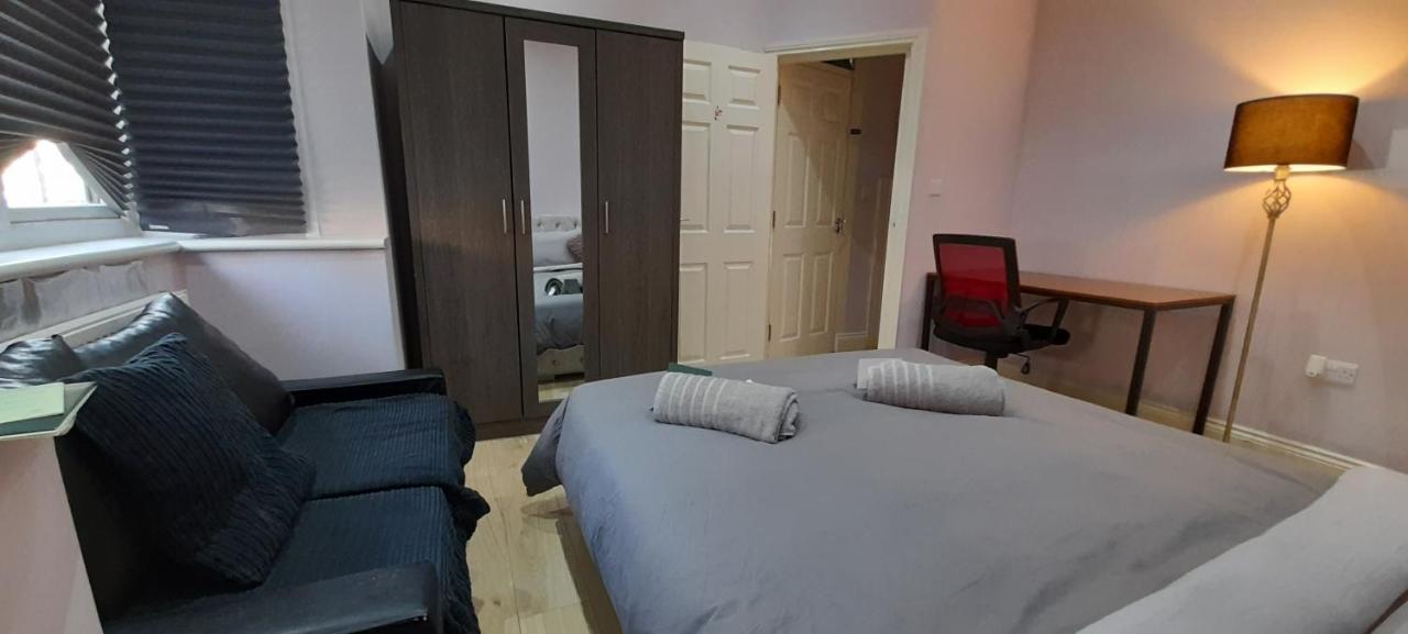 Comfy Fenia Stay Londres Extérieur photo
