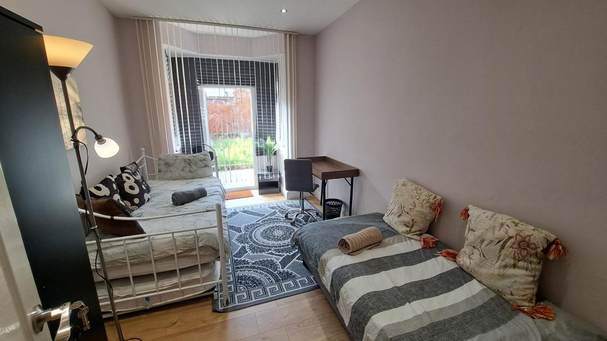 Comfy Fenia Stay Londres Extérieur photo