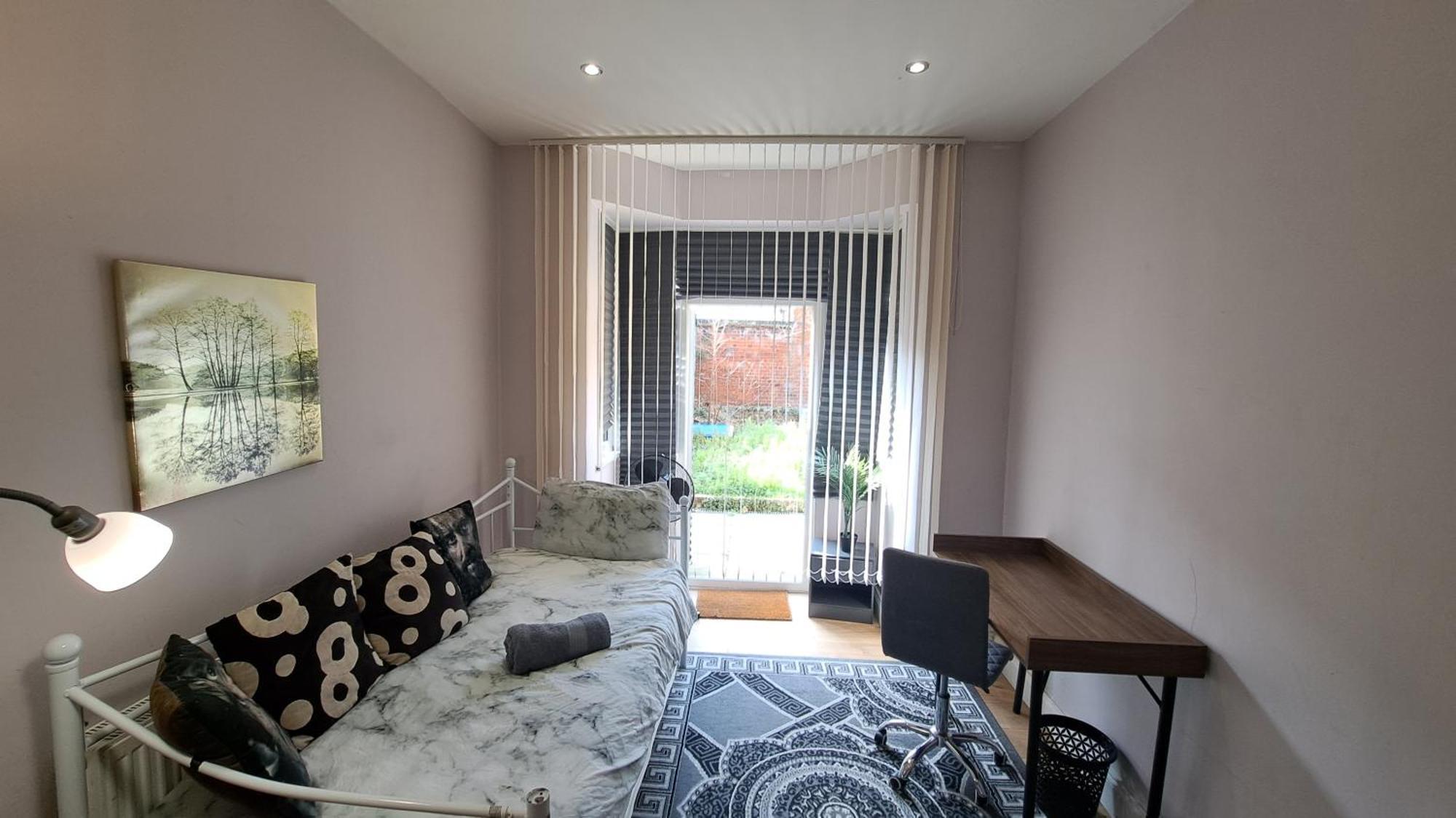 Comfy Fenia Stay Londres Extérieur photo