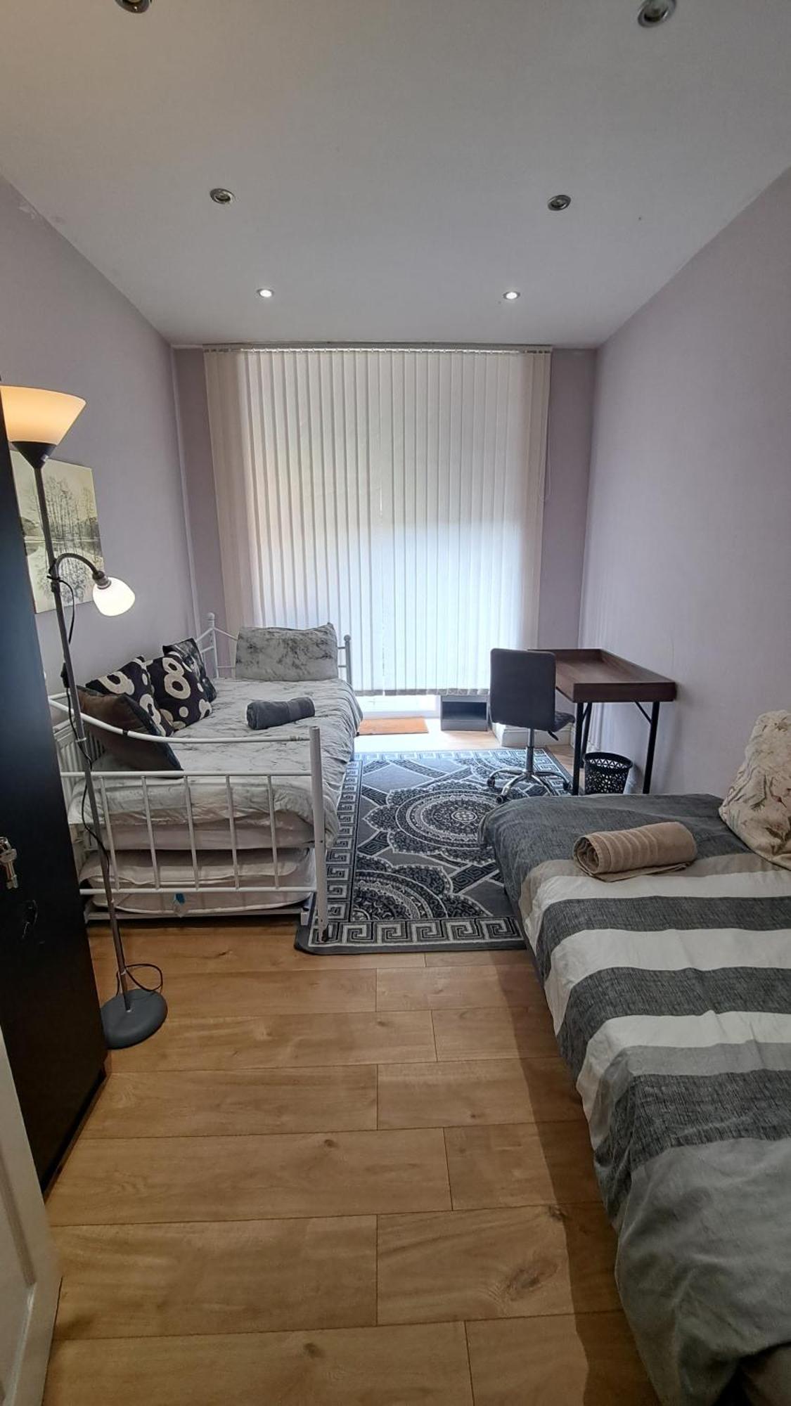 Comfy Fenia Stay Londres Extérieur photo